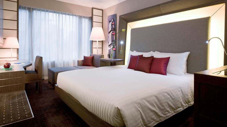 Bed Bug Service: Modern Bedroom by Novotelkowloon CC-BY-SA-3.0